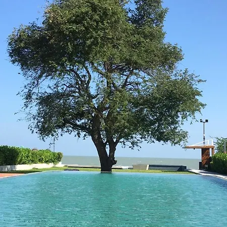 Beach Front Condo, Baan Thew Talay, Perfect Choice For Family And Couple Bōhkēm Exterior photo
