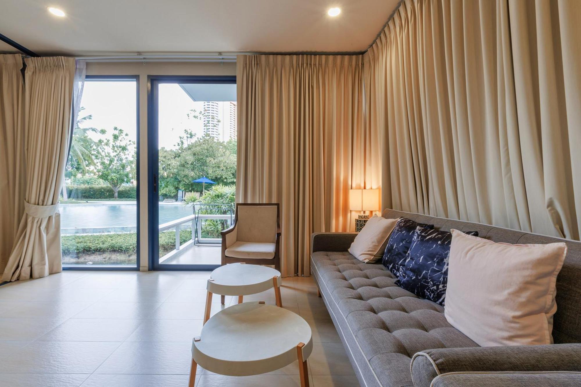 Front Condo, Baan Thew Talay, Perfect Choice For Family And Couple